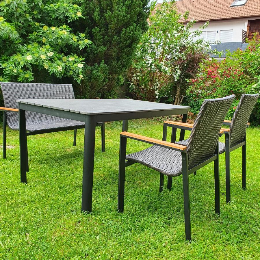 Alte Backstube - Ferienwohnung Huettenstube Und Ferienzimmer Auszeit Erkenbrechtsweiler 외부 사진